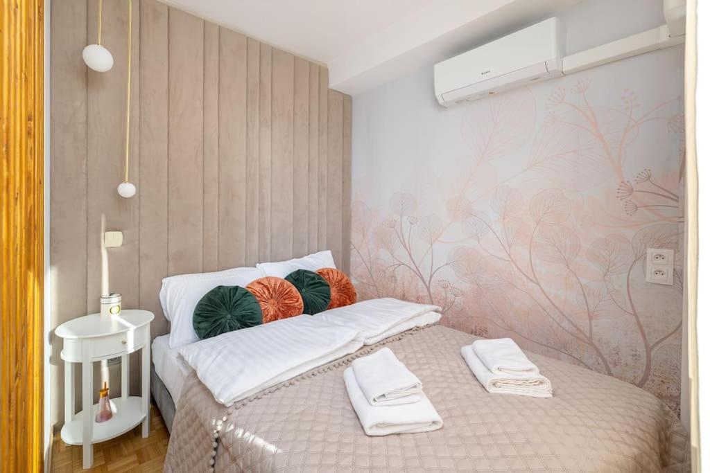 Apartament Ecru Inflancka Modern With Balcony Wwa47 *